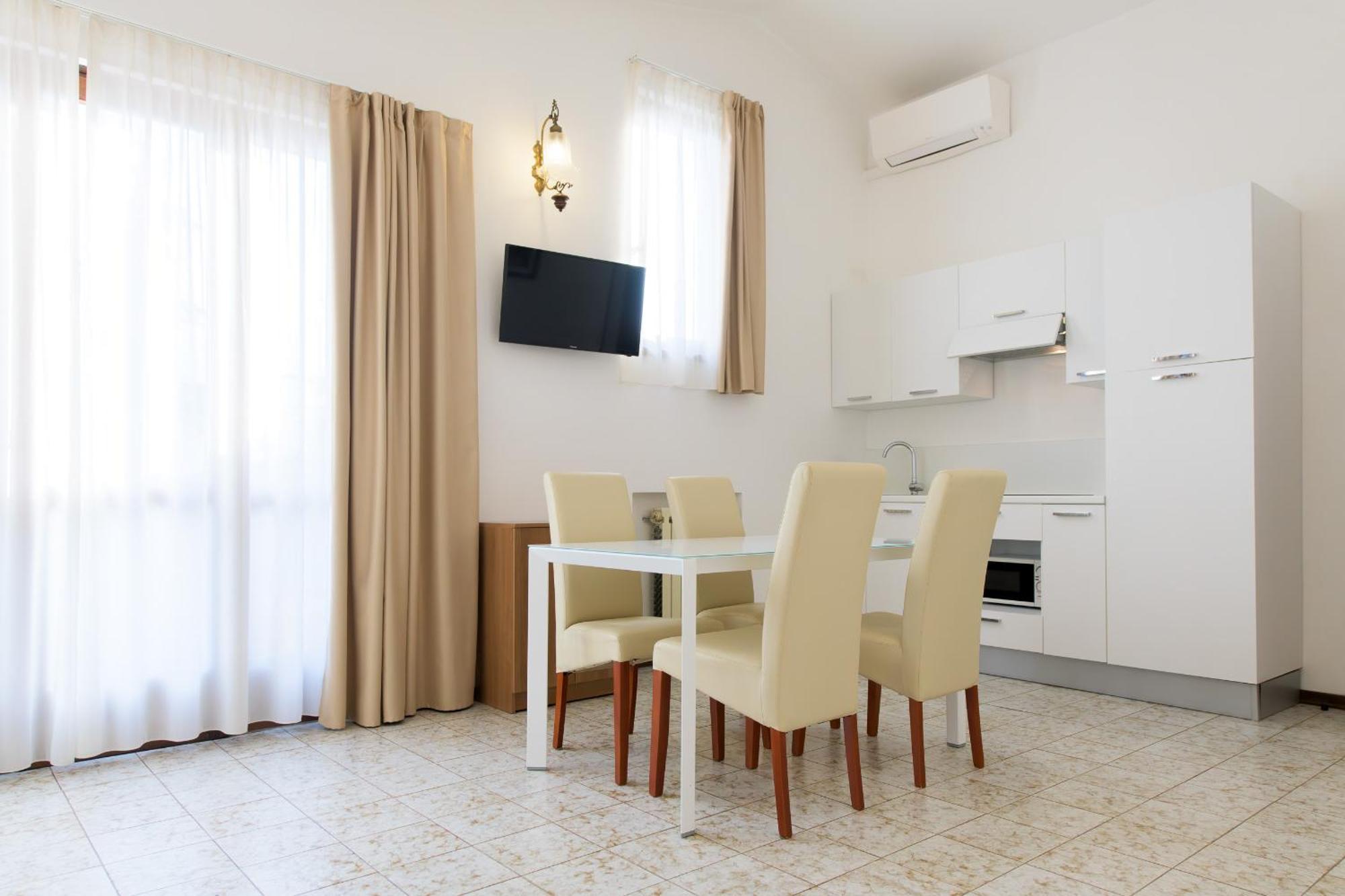 Residence Oasi Лимоне сул Гарда Екстериор снимка